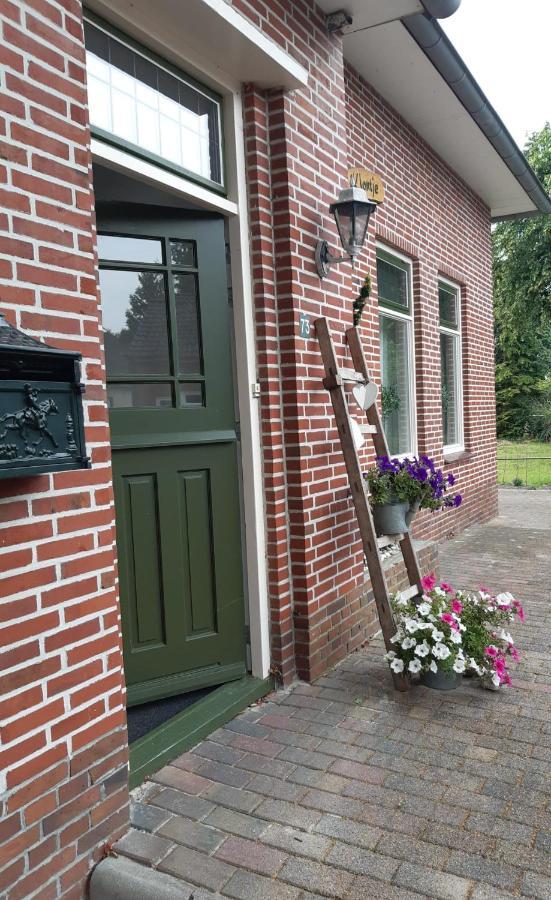 B&B Het Klontje Vriescheloo Exterior foto
